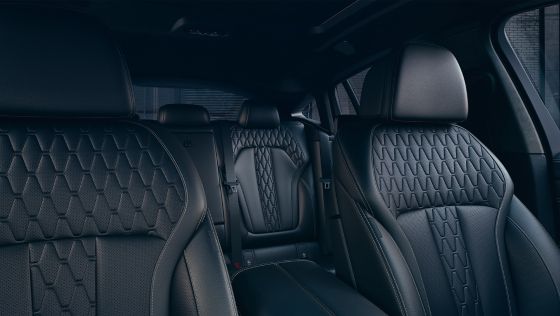BMW X6 2019 Interior 009