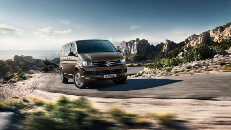 Overview Mobil: Peluncuran pada 2020-2021 Volkswagen Caravelle beserta harganya Rp1,840,000 - 1,720,000 dan daftar biaya cicilannya 02
