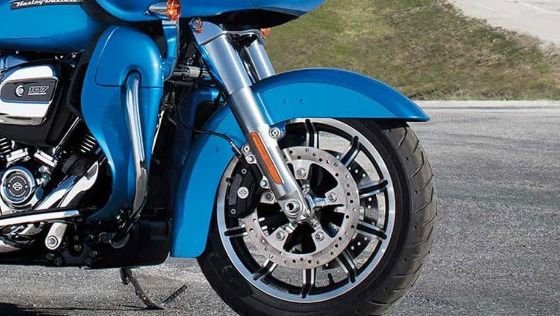 2021 Harley Davidson Road Glide Ultra Standard Eksterior 009