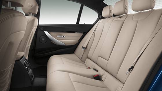 BMW 3 Series Sedan 2019 Interior 012