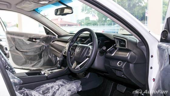 Honda Civic 2019 Interior 008