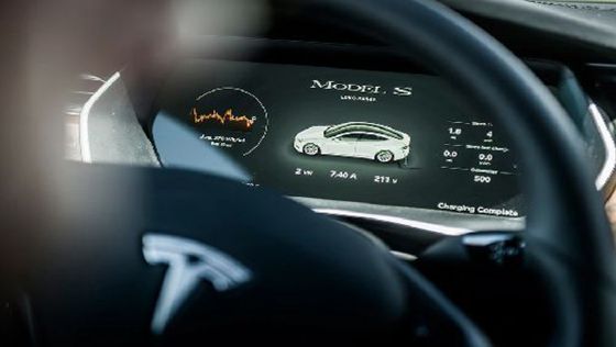 Tesla Model S 2019 Interior 005