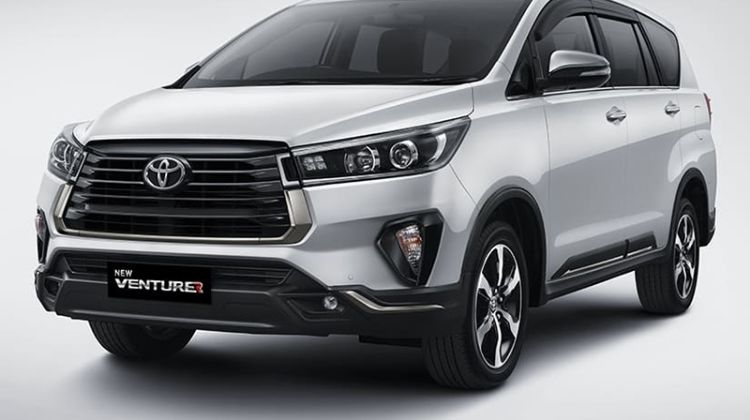 Toyota Kijang Innova Zenix Hybrid Bisakah Lebih Laris dari Innova Diesel?