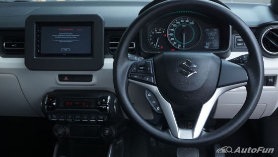 Suzuki Ignis GX AGS Interior 004