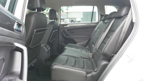 Volkswagen Tiguan Allspace 1.4L TSI Interior 003