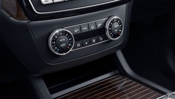 Mercedes-Benz GLS-Class 2019 Interior 004