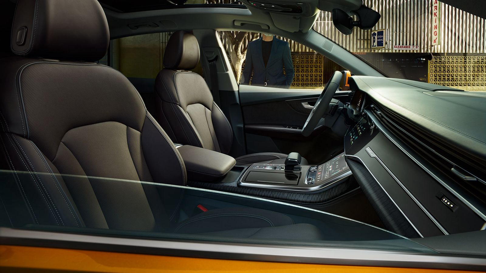 Audi Q8 2019 Interior 003