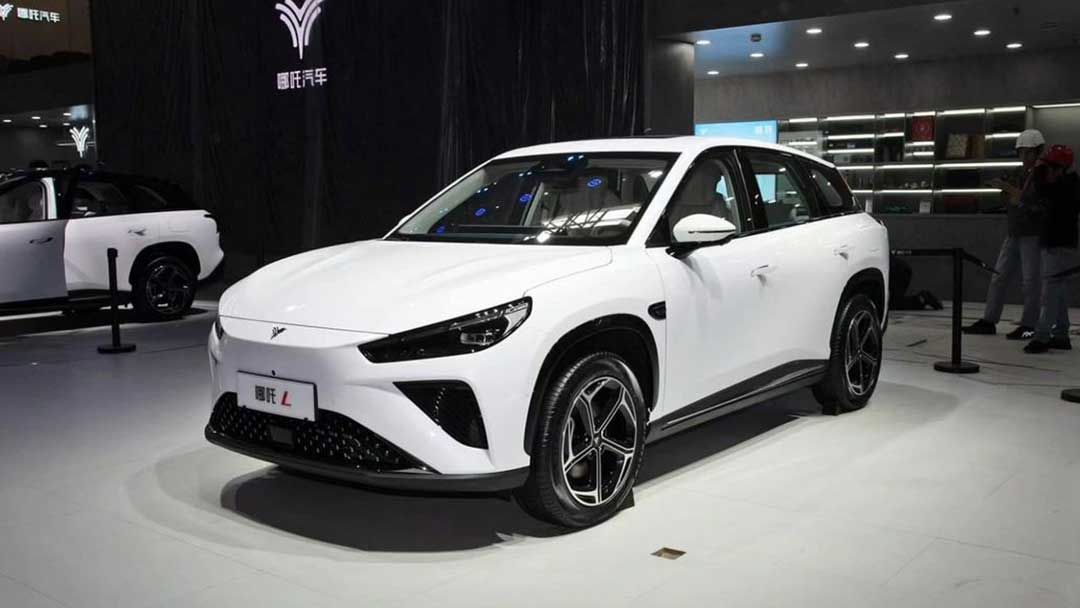 Mobil Listrik Neta L Meluncur di Beijing Auto Show 2024, Produk Pertama Neta yang Pakai Teknologi AI!