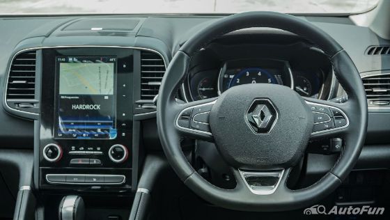 Renault Koleos Signature Interior 001