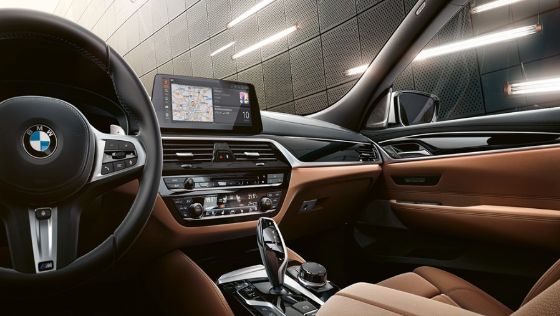 BMW 6 Series Gran Turismo 2019 Interior 001