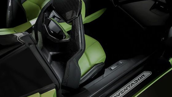 Lamborghini Urus 2019 Lainnya 001